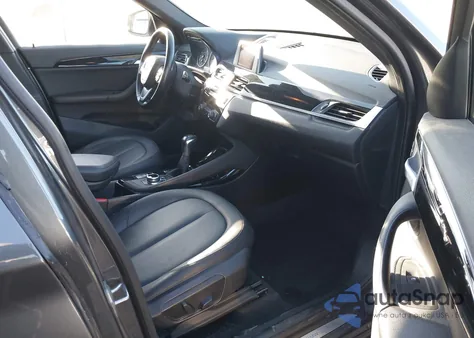 2016 BMW X1 xDrive28I из США, поврежденный, VIN WBXHT3C30G5E55323